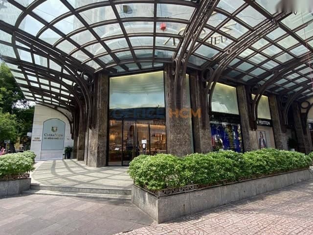 Opera View Building thumbnail 2