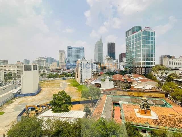 Saigon Centre Tower thumbnail 3