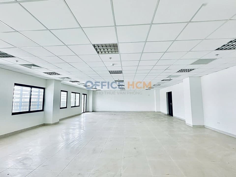 270 Nguyễn Trọng Tuyển Building thumbnail 3