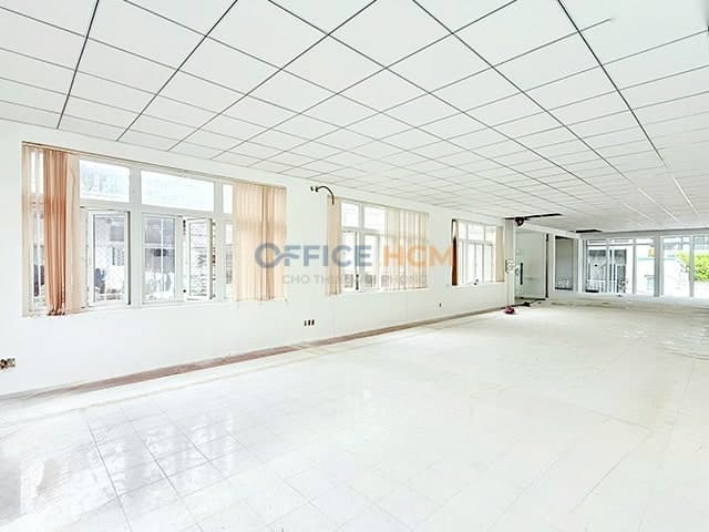 MORE 54-56 Lê Quốc Hưng