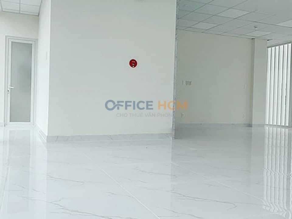 900 Cách Mạng Tháng Tám