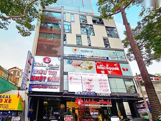 Akuruhi Tower thumbnail 2