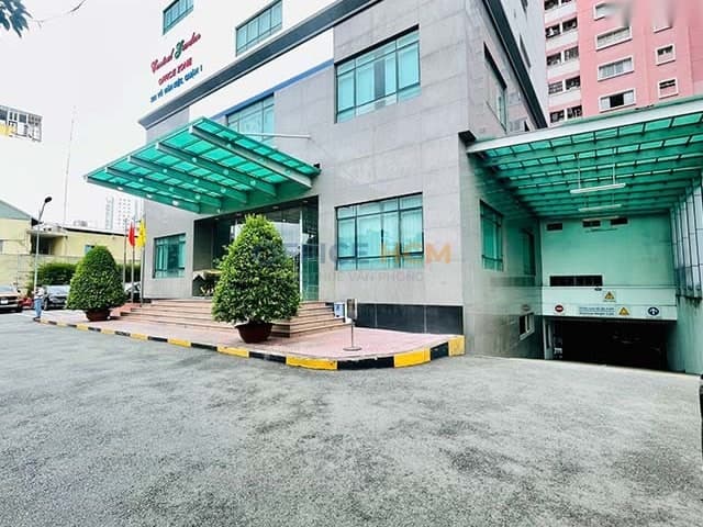 Central Garden Building thumbnail 2