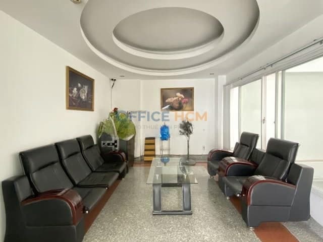 Lê Huỳnh Building thumbnail 4