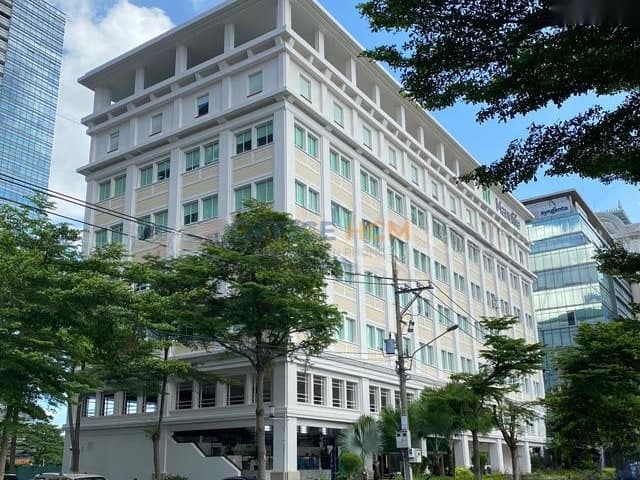 Manulife Plaza