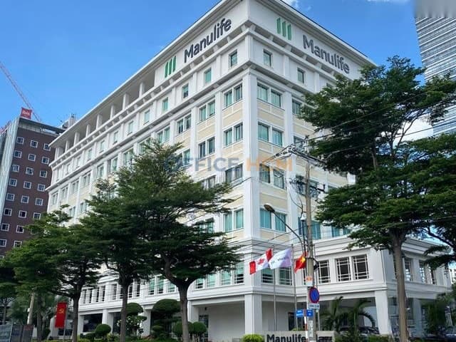 Manulife Plaza thumbnail 2