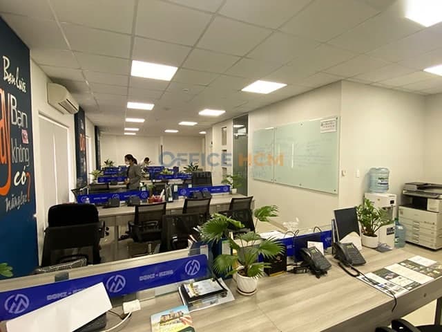 Tòa nhà Phú Hoàng Land — ảnh 1