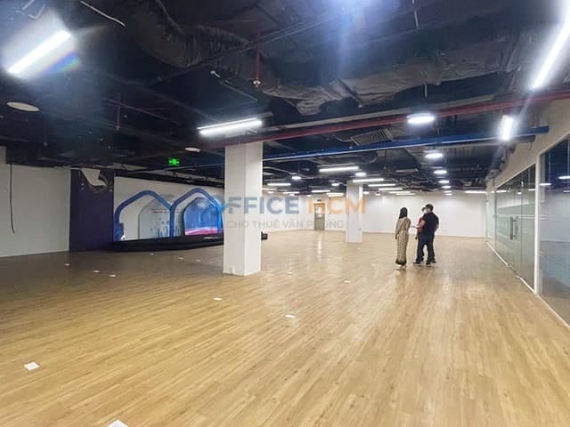 Saigon Mall thumbnail 4