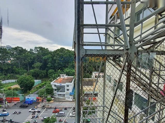 Ziuka Tower (Twin) — ảnh 1