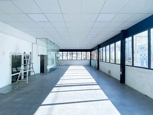 VNO Building thumbnail 3