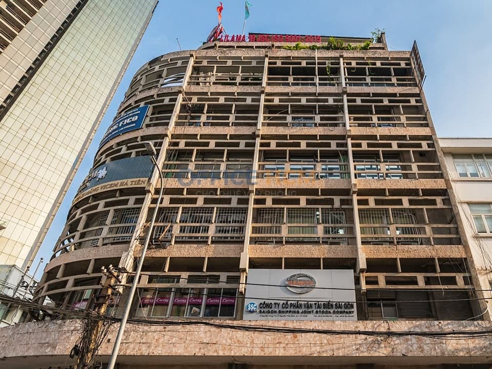 VAR Building thumbnail 2