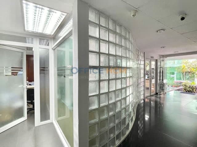 Vitic Building thumbnail 2