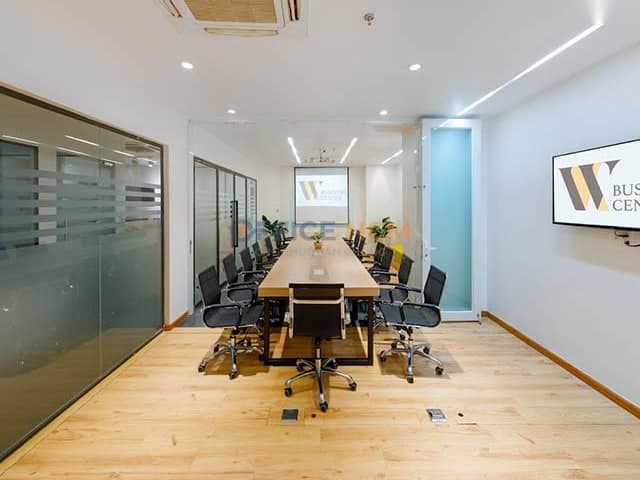 W Business Center thumbnail 4