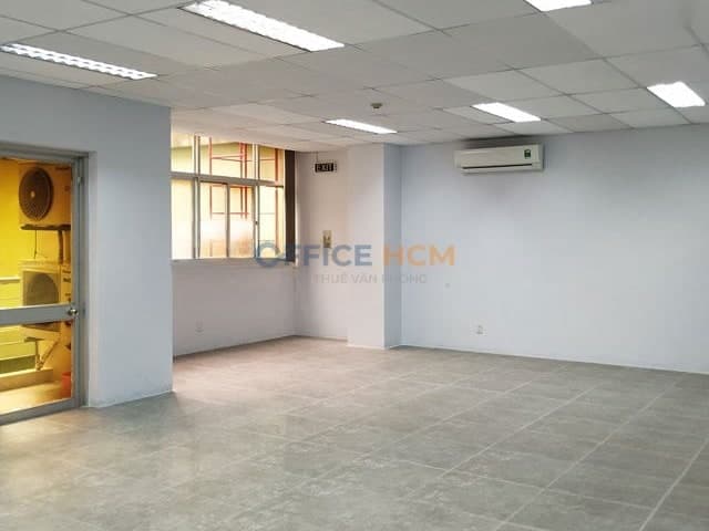 Ý Bản Office Building thumbnail 4