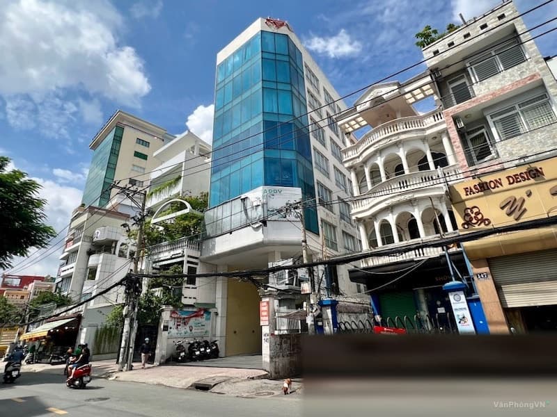 145LQD Building thumbnail 4