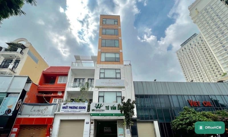 A&B Building thumbnail 2