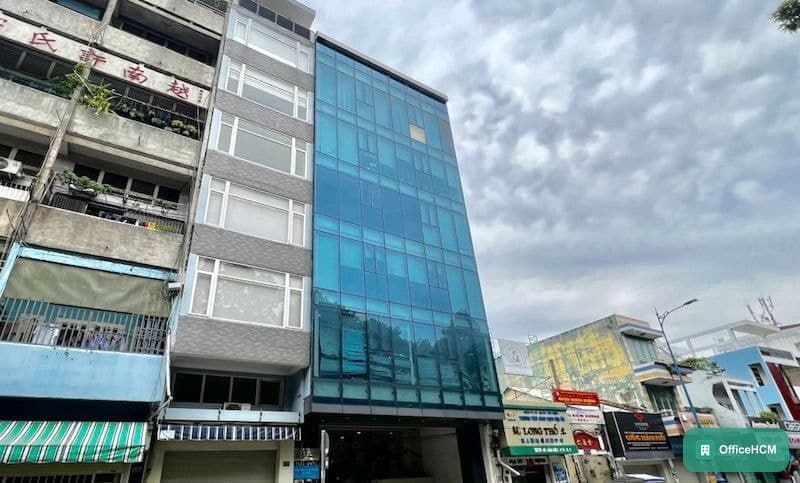 APT Office Building thumbnail 2