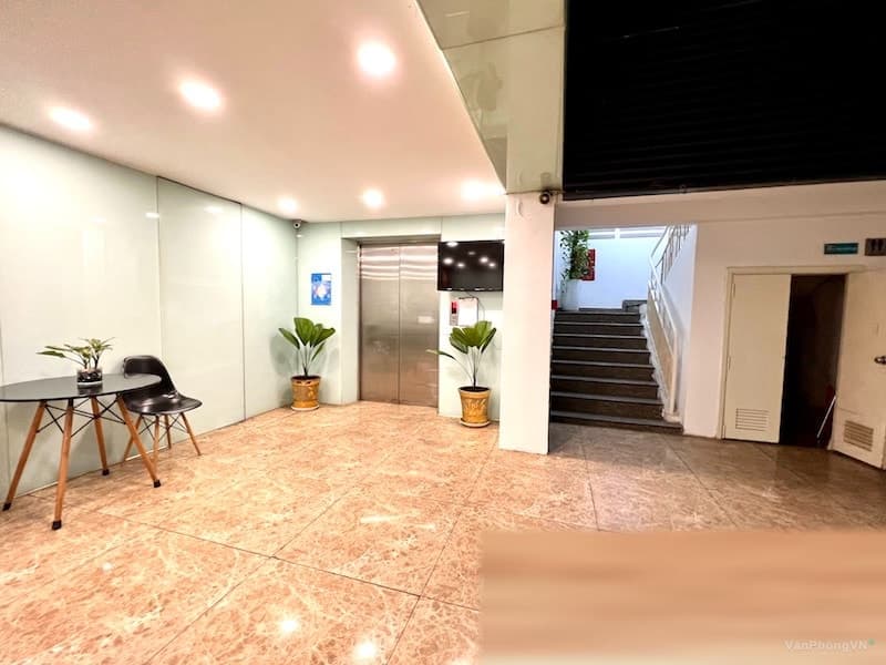 Aria Building thumbnail 3
