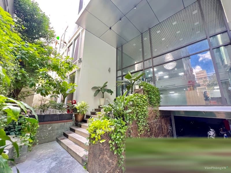City House Building thumbnail 4