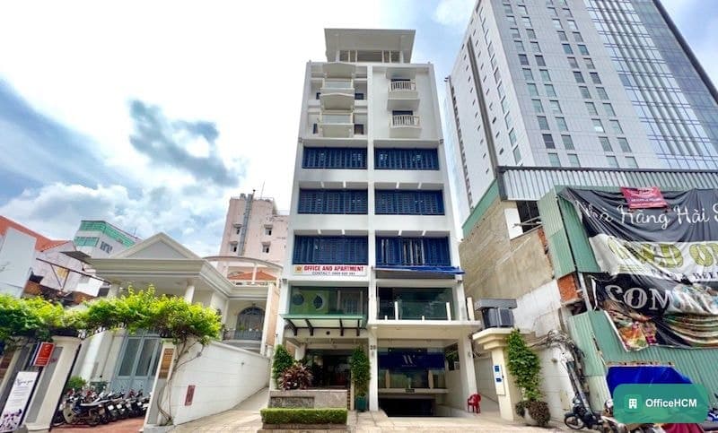 Dhouse Building