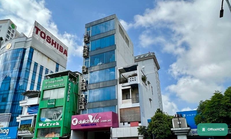Đông Á Building — ảnh 1