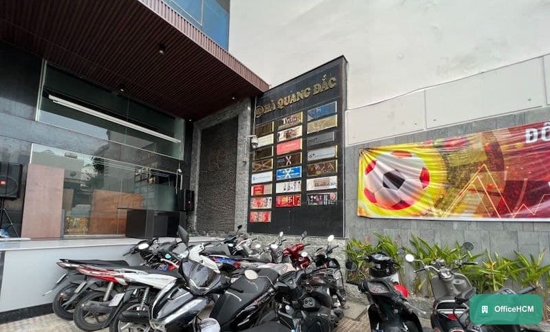 PLS Nguyễn Kiệm Building thumbnail 2