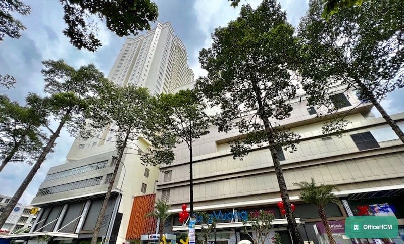 Hùng Vương Plaza thumbnail 2
