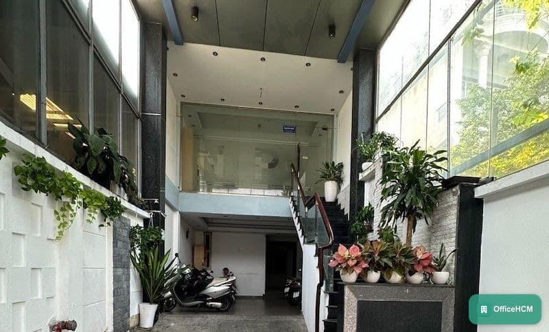 Phú Hưng Building thumbnail 2