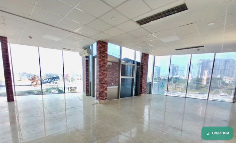Sadoreal Building thumbnail 3
