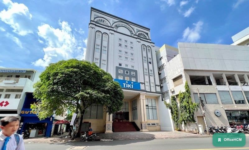 Út Tịch Building thumbnail 3