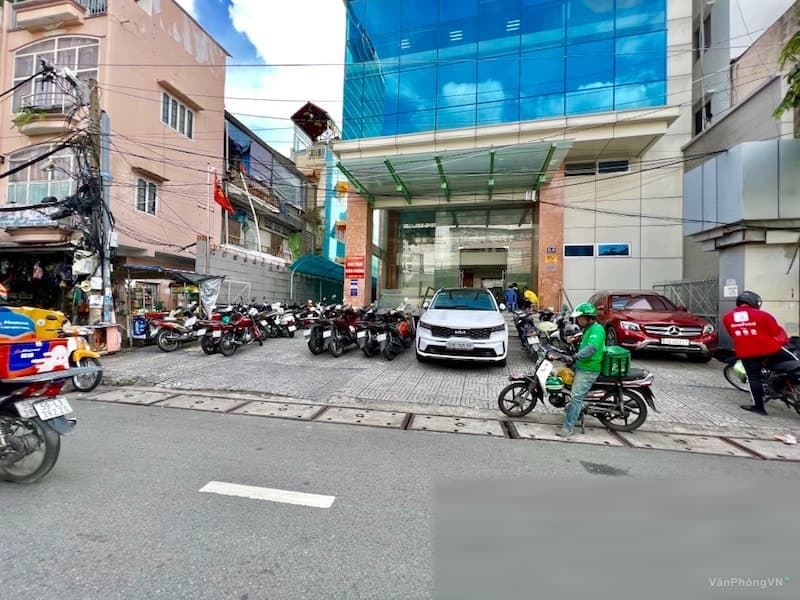 Viconship Saigon Building thumbnail 4